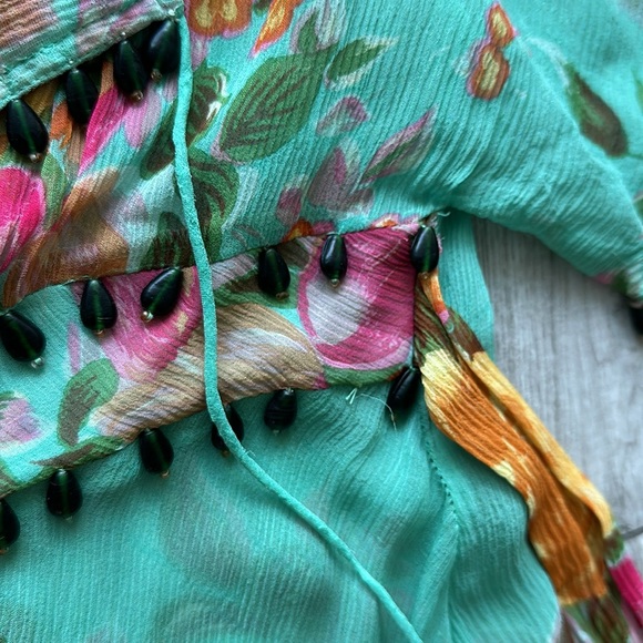 Plenty Floral Silk Top - Picture 13 of 13